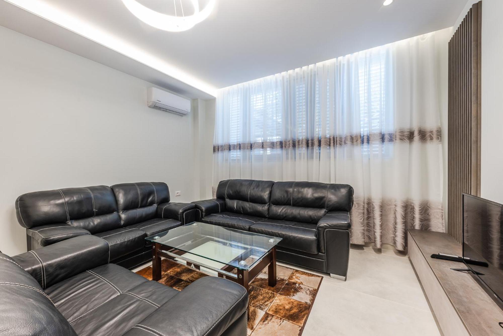 Summer D&a Apartment *